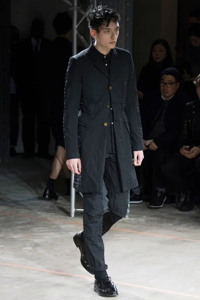 Look 23